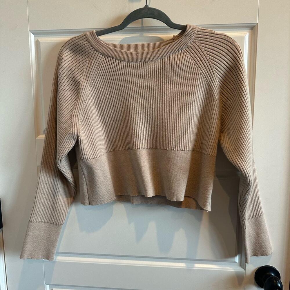 Sweetkama Boutique Cropped Ribbed Sweater